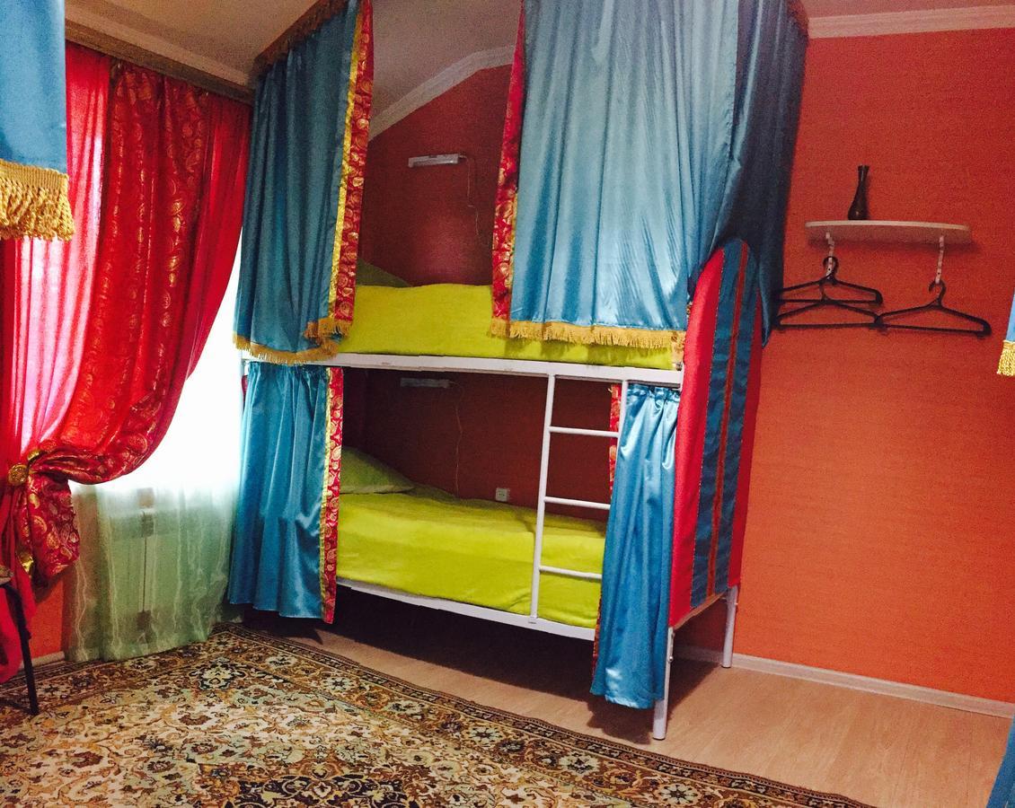 Alma Cinema Hostel Koktobe エクステリア 写真