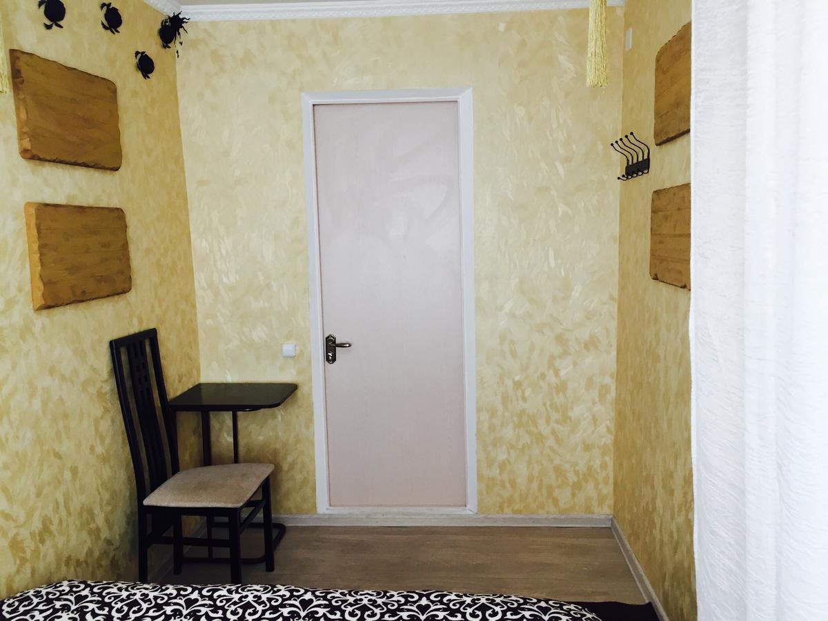 Alma Cinema Hostel Koktobe エクステリア 写真