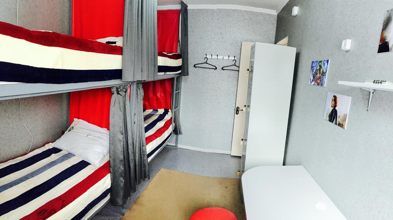 Alma Cinema Hostel Koktobe エクステリア 写真